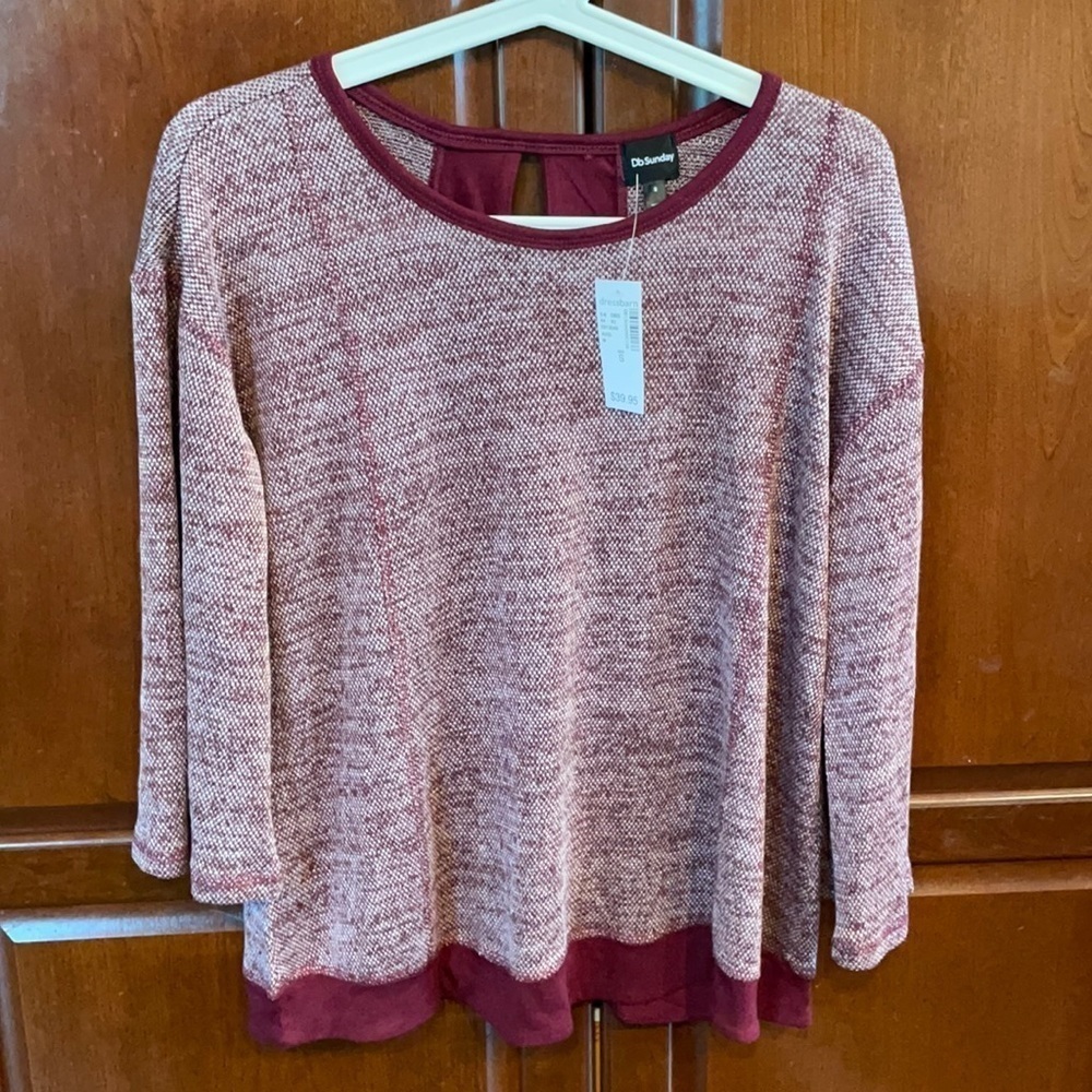 - 😊NWT dress barn red wine sweater sizeS